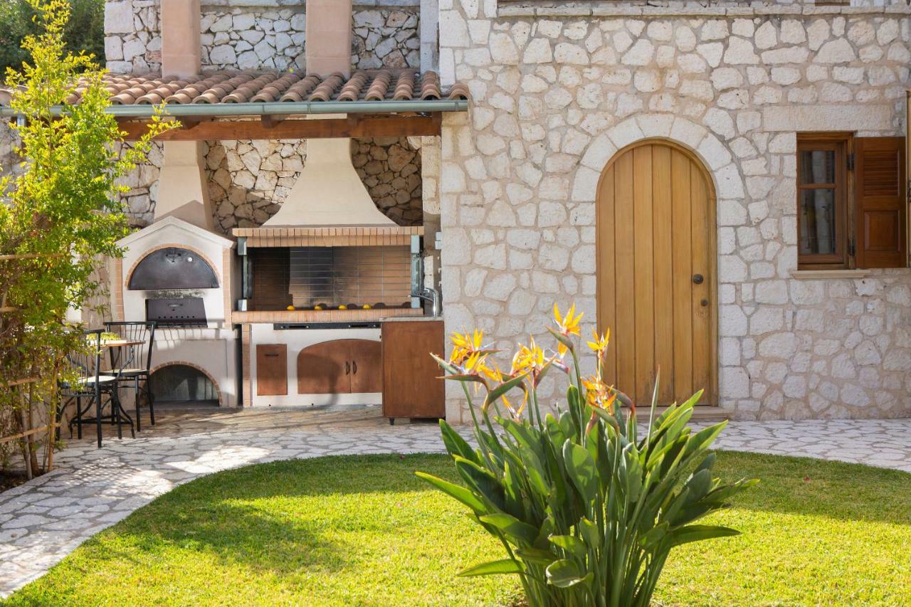 Villa Rubini Apolpaina Exterior photo